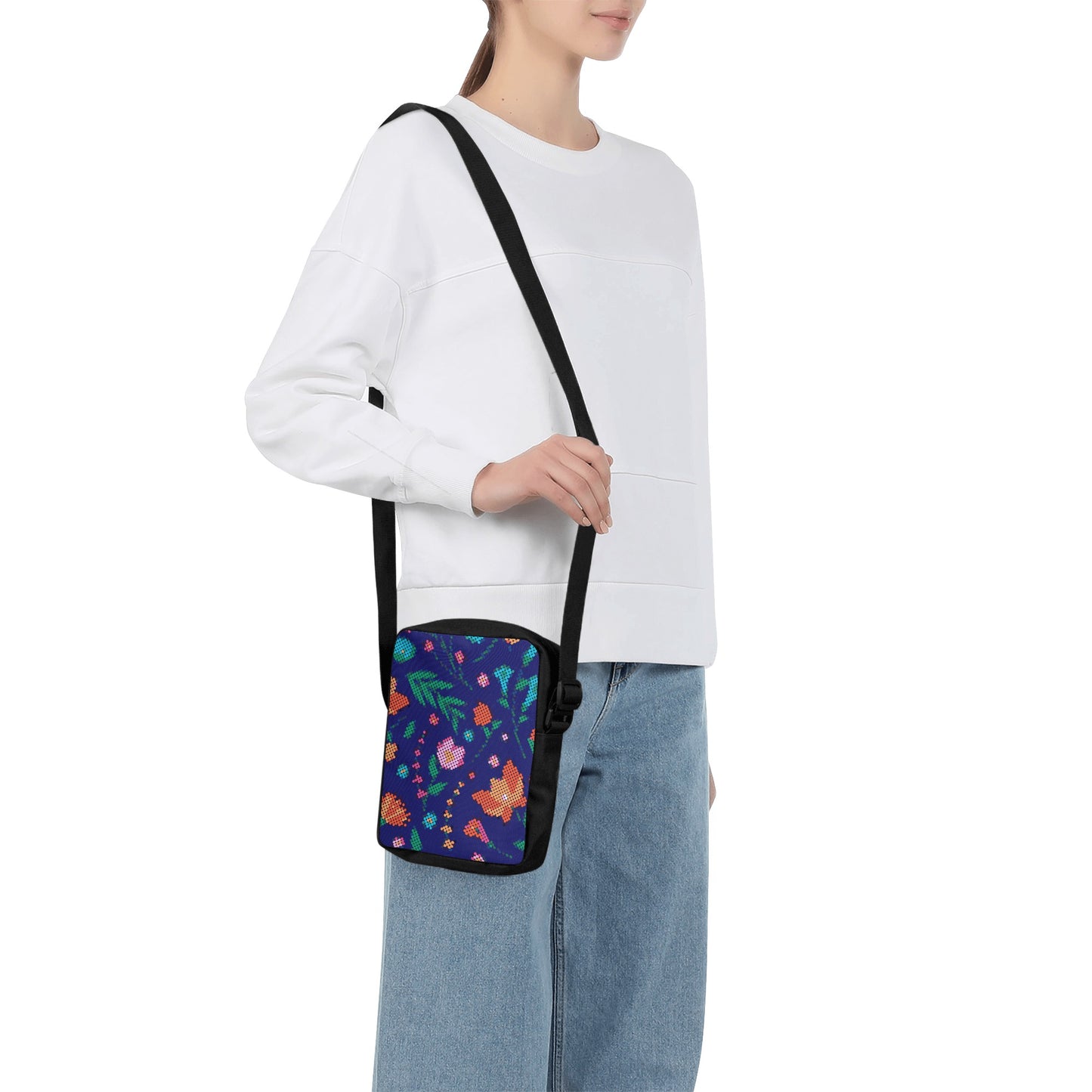 Métis Digital Floral Dotted Cross Body Bag