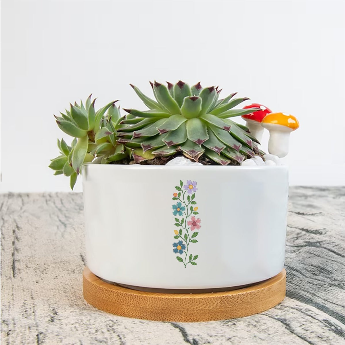 Métis Dotted Floral Flowerpot